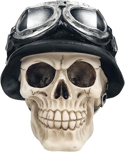 Iron Cross Skull 15.5cm