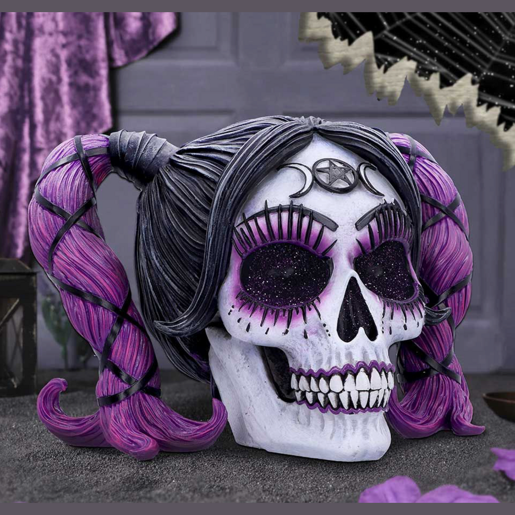 Drop Dead Gorgeous - Myths and Magic 20.5cm