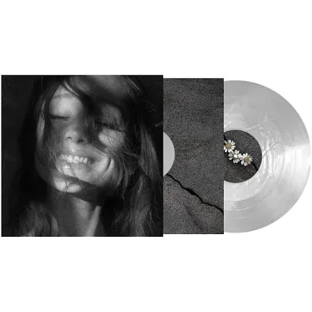 Ariana Grande - Petal